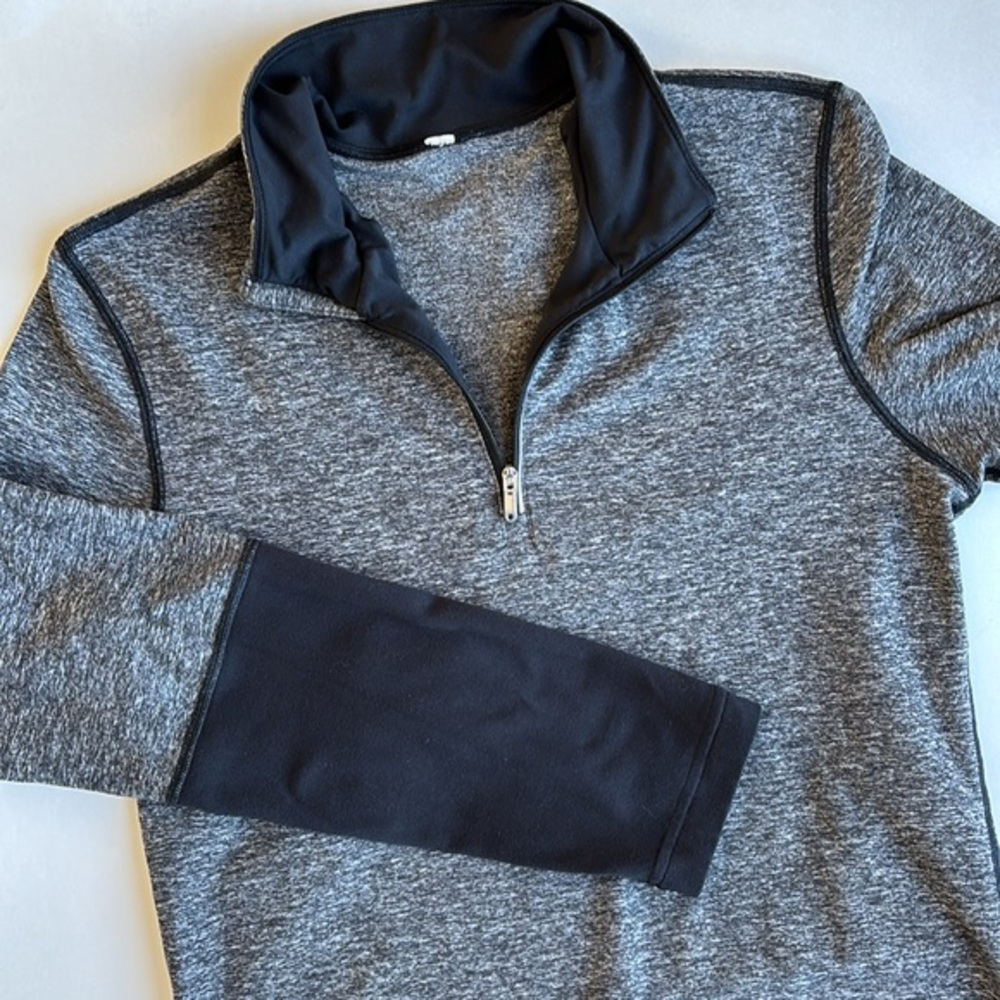 Lululemon Black Heathered Gray‎ Performance 1/4 Zip Jacket Women’s Size 8